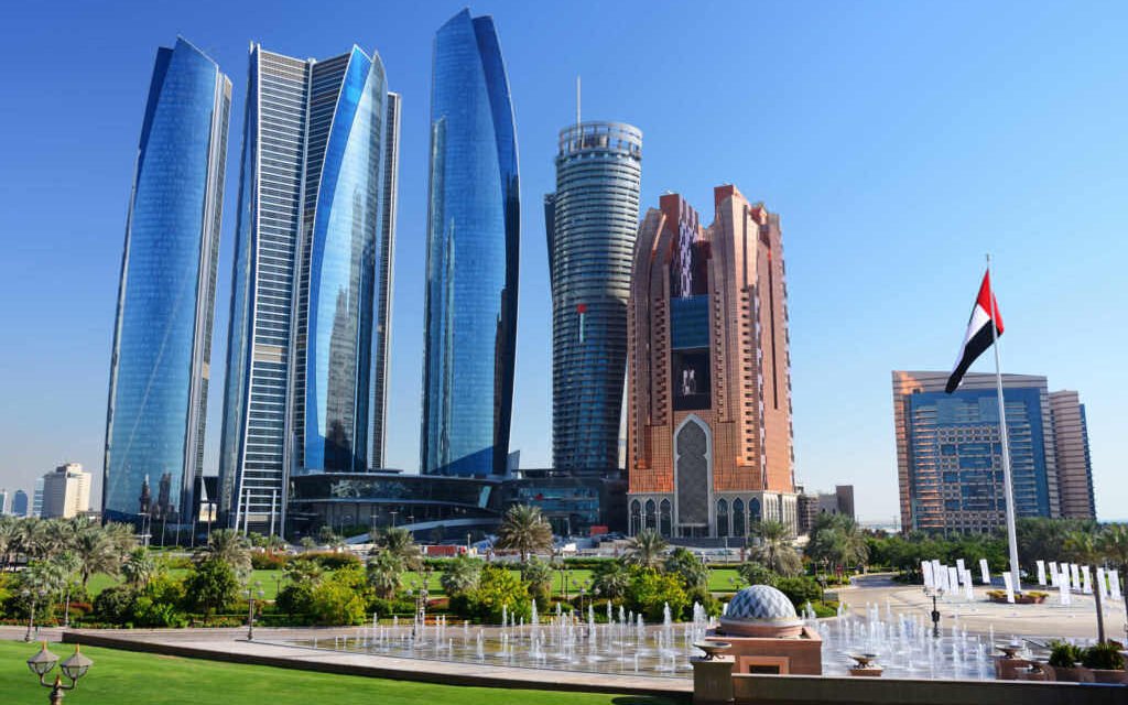 كيفية تأسيس شركة في الامارات العربية المتحدة ؟ ٨ أنواع مختلفة تعرف عليها